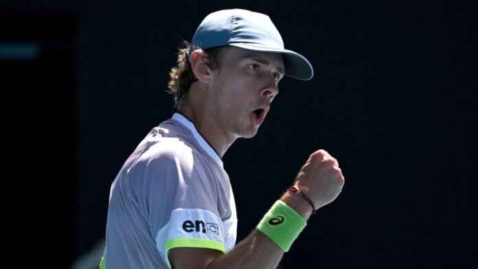De Minaur, Tsitsipas advance, will meet in quarters at Acapulco