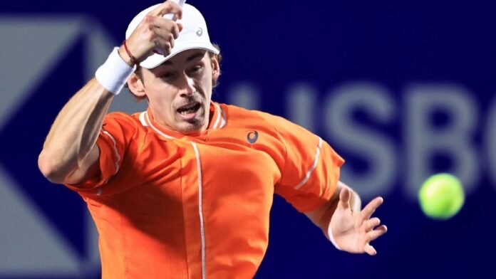 Alex De Minaur secures second straight Mexican Open title