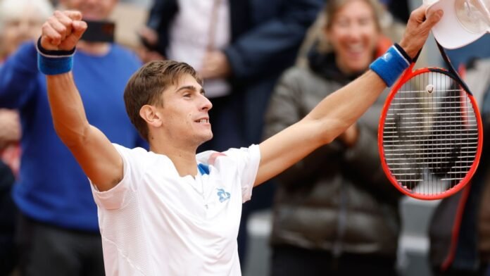 Matteo Arnaldi upsets No. 6 Andrey Rublev at French Open