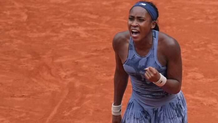 Coco Gauff survives 2nd set to advance at French Open